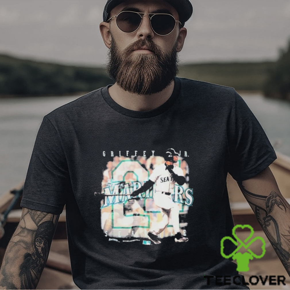 Official Seattle Mariners Ken Griffey Jr Photo T Shirt Official Seattle Mariners Ken Griffey Jr Photo T Shirt