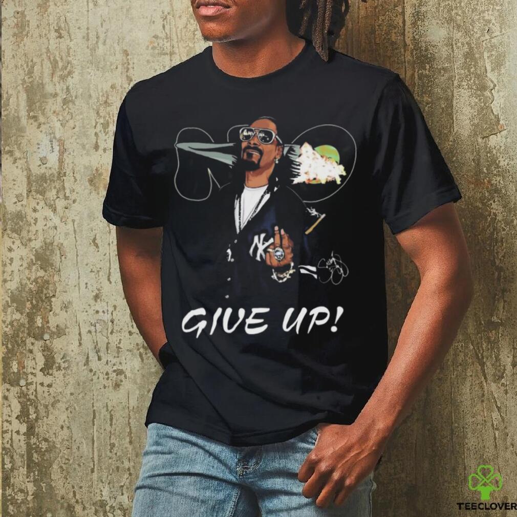 Official Snoop Dogg Give Up T Shirt Official Snoop Dogg Give Up T Shirt