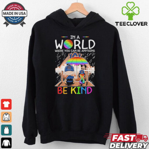 Official Snoopy And Charlie Brown Auburn Tigers In A World Where You Can Be Anything Be Kind The Peanuts T shirts