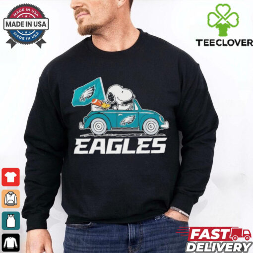 Official Snoopy And Woodstock Driving Car Philadelphia Eagles The Peanuts T shirts