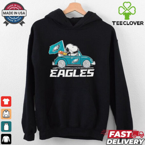 Official Snoopy And Woodstock Driving Car Philadelphia Eagles The Peanuts T shirts