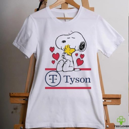 Official Snoopy And Woodstock Loves Tyson Logo Shirt