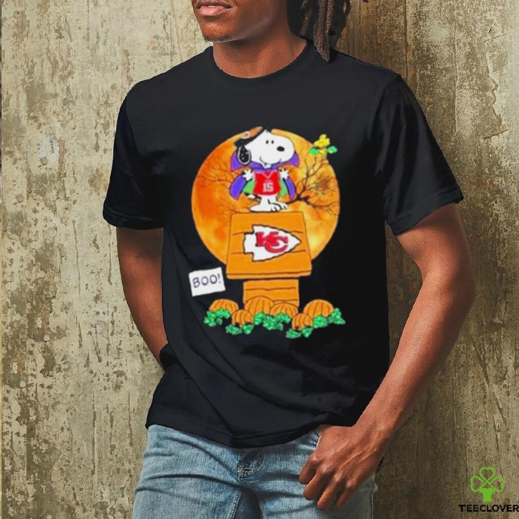 Snoopy and Woodstock witch boo Kansas city Chiefs halloween shirt