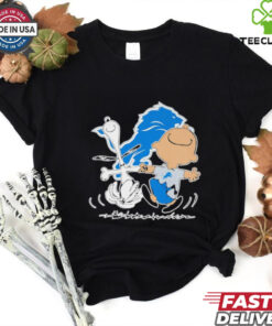 Official Snoopy and Charlie Brown Detroit Lions Football Logo shirt