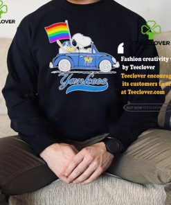 Official Snoopy and Woodstock Driving Car New York Yankees Pride Flag T Shirt