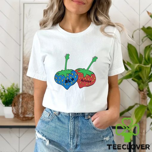 Official Strawberry Blu Detiger Shirt