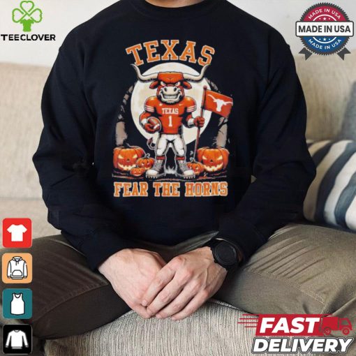 Official Texas Longhorns Football Fear The Horns Halloween shirt