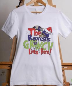 Official The Baltimore Ravens Grinch Lives Here Christmas T Shirt