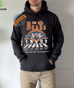 Official The Chicago Bears Abbey Road 1920 2025 Thank You For The Memories Signatures shirt