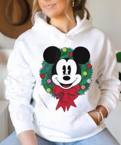 Official The Essentials Mickey Mouse Festive Holiday Christmas Wreath T Shirt