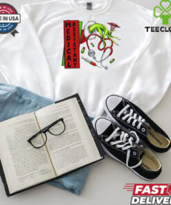 Official The Grinch Hand Hold Stethoscope Medical Assistant Christmas 2024 Shirt