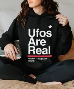 Official Tom Delonge Wearing Ufos Are Real Aliens Fucking Exist Shirt