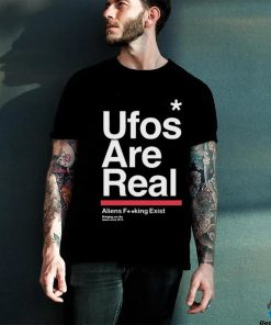 Official Tom Delonge Wearing Ufos Are Real Aliens Fucking Exist Shirt