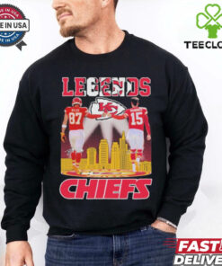 Official Travis Kelce X Patrick Mahomes Legends Skyline Kansas City Chiefs Signatures T shirts