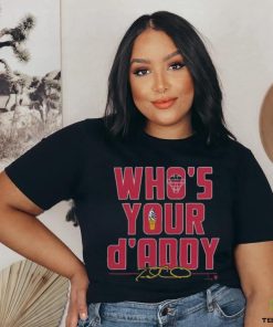 Official Travis d’arnaud atlanta braves of major league baseball who’s your d’addy Shirt 1 Official Travis d’arnaud atlanta braves of major league baseball who’s your d’addy Shirt