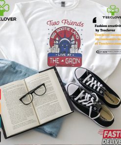 Official Two friends statue of liberty T shirt