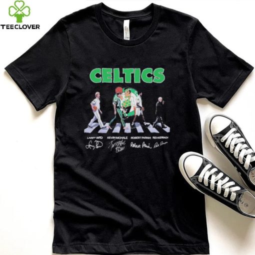 Official boston Celtics Abbey Road Larry Bird Kevin Mchale Robert Parish And Red Auerbach Signatures Shirt