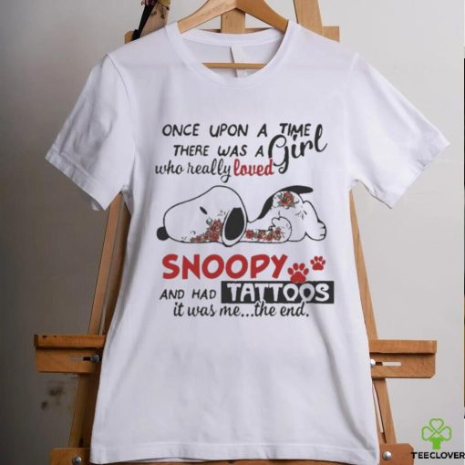Official cute Snoopy A Girl Who Really Loved Snoopy Mom T Shirt