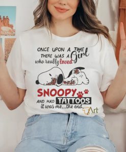 Official cute Snoopy A Girl Who Really Loved Snoopy Mom T Shirt