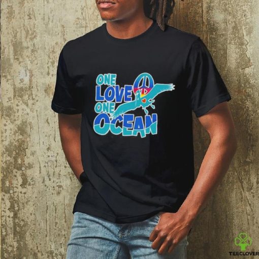 Official jimmy Buffett One Love One Ocean shirt