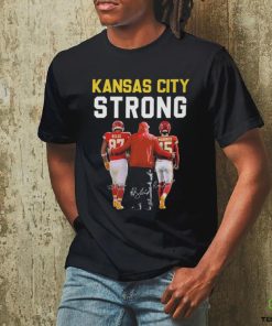 Official kansas City Strong Travis Kelce Andy Reid And Patrick Mahomes Signatures Shirt