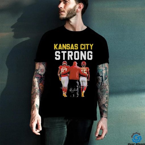 Official kansas City Strong Travis Kelce Andy Reid And Patrick Mahomes Signatures Shirt