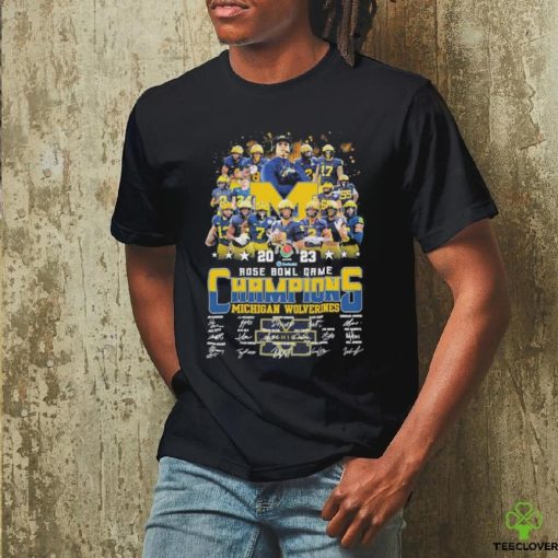 Official michigan wolverines 2023 rose bowl game champions team player name signature hoodie, sweater, longsleeve, shirt v-neck, t-shirt