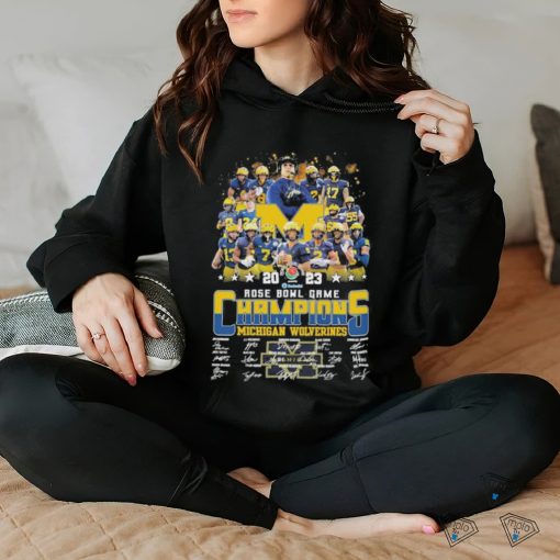 Official michigan wolverines 2023 rose bowl game champions team player name signature hoodie, sweater, longsleeve, shirt v-neck, t-shirt