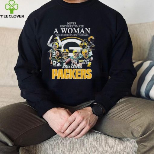 Official never underestimate a woman who understands football and loves Packers signatures 2022 hoodie, sweater, longsleeve, shirt v-neck, t-shirt