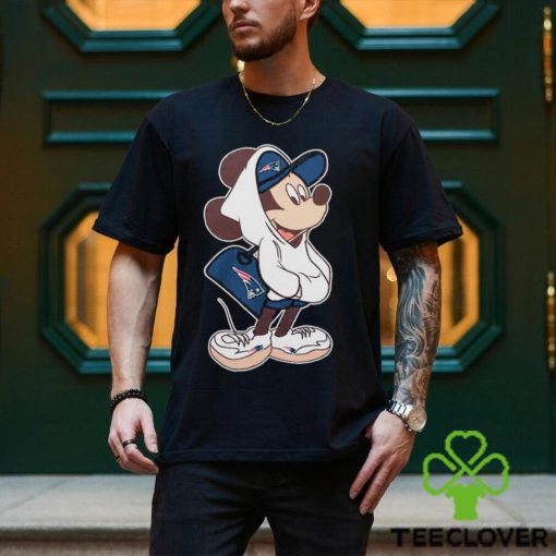 Official new England Patriots NFL x Disney Mickey Mouse Cartoon Shirt