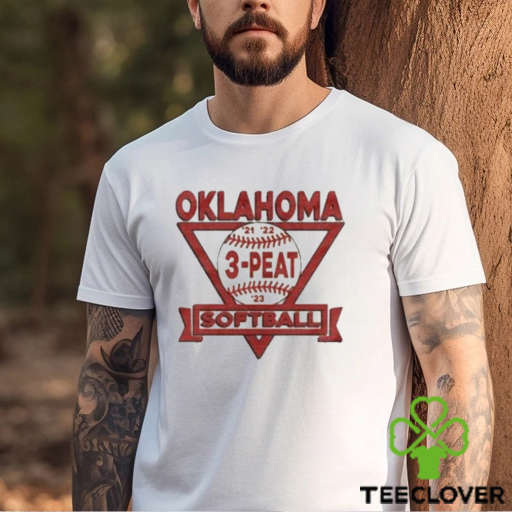 Official oklahoma 3 Peat Vintage Softball T Shirt Official oklahoma 3 Peat Vintage Softball T Shirt