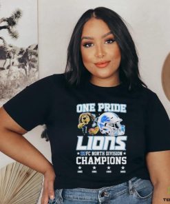 Official one Pride Detroit Lions NFC North Division Champions 2023 T Shirt