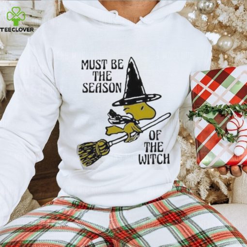 Official snoopy Must be the season of the witch shirt