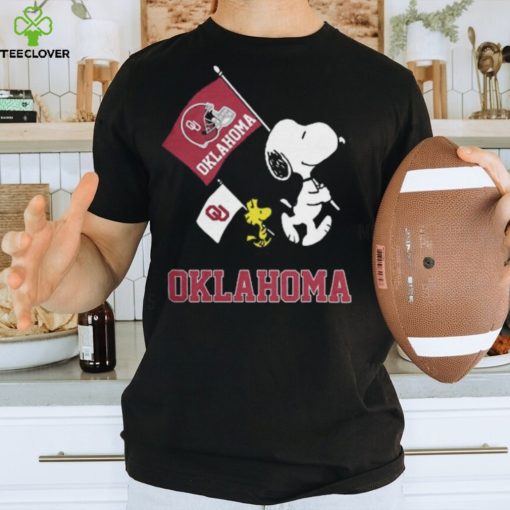 Oklahoma Snoopy Flags Funny Classic T Shirt