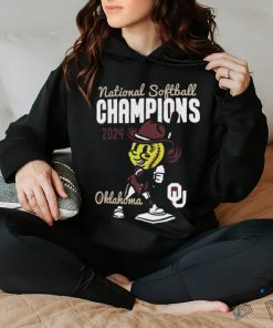 Oklahoma Sooners Unisex 2024 NCAA Softball Women’s College World Series Champions Swing Comfort Colors hoodie, sweater, longsleeve, shirt v-neck, t-shirt