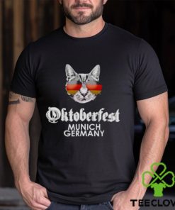 Oktoberfest Cat Munich Germany flag hoodie, sweater, longsleeve, shirt v-neck, t-shirt