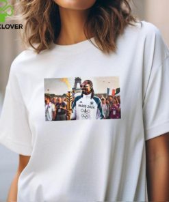 Olympic Paris 2024 With Snoop Dogg Hold Olympic Flame Canabis Unisex T Shirt