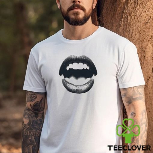 Open Wide t shirt