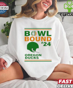 Oregon Ducks 2024 Bowl Bound Helmet Shirt