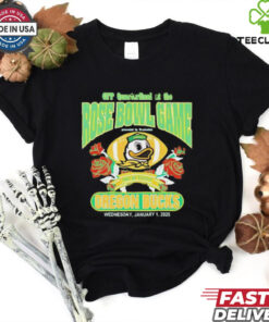 Oregon Ducks CFP Quaterfinal at The Rose Bowl Game Roses and Rivalries shirt