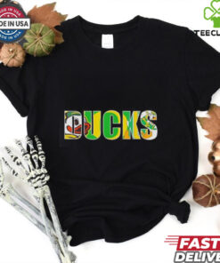 Oregon Ducks logo ducks shirt
