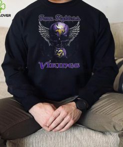 Original Skull Wings Fooz Fighters Minnesota Vikings T Shirt