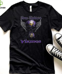 Original Skull Wings Fooz Fighters Minnesota Vikings T Shirt