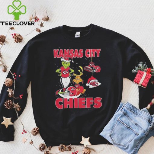 Original The Grinch And Dog Kansas City Chiefs Ornament Christmas 2023 T Shirt