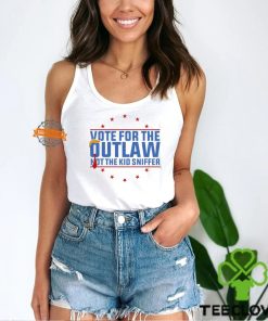 Outlaw 2024 I’m Voting For The Outlaw Not The Kid Sniffer Shirt