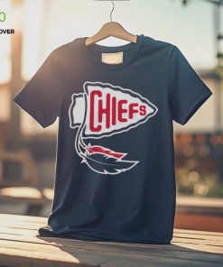 Elevate your Chiefs game day attire with our Chiefs Arrow Shirt