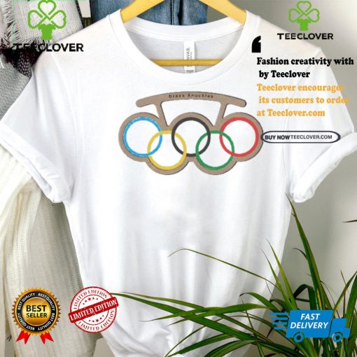 Paris Olympics 2024 female boxer brass knuckles shirt