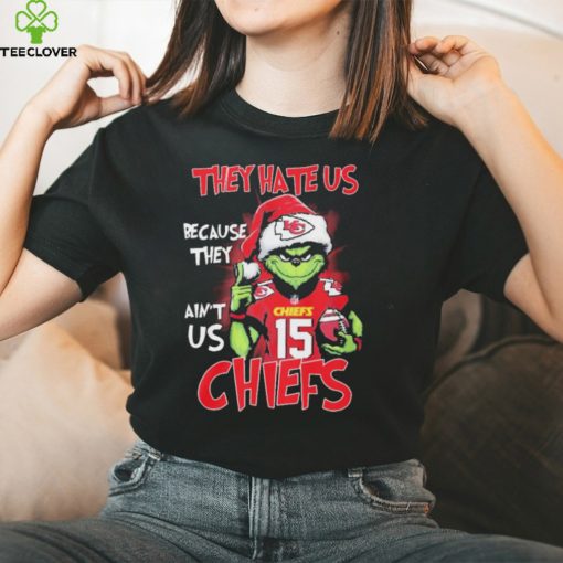 Patrick Mahomes Grinch Christmas They Hate Us Because Ain’t Us Chiefs Shirt