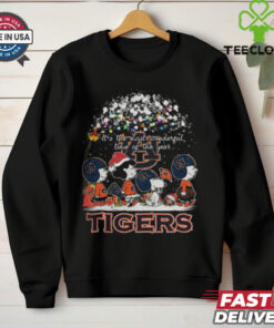 Peanuts Auburn Tigers It’s The Most Wonderful Time Of The Year Winter Shirt