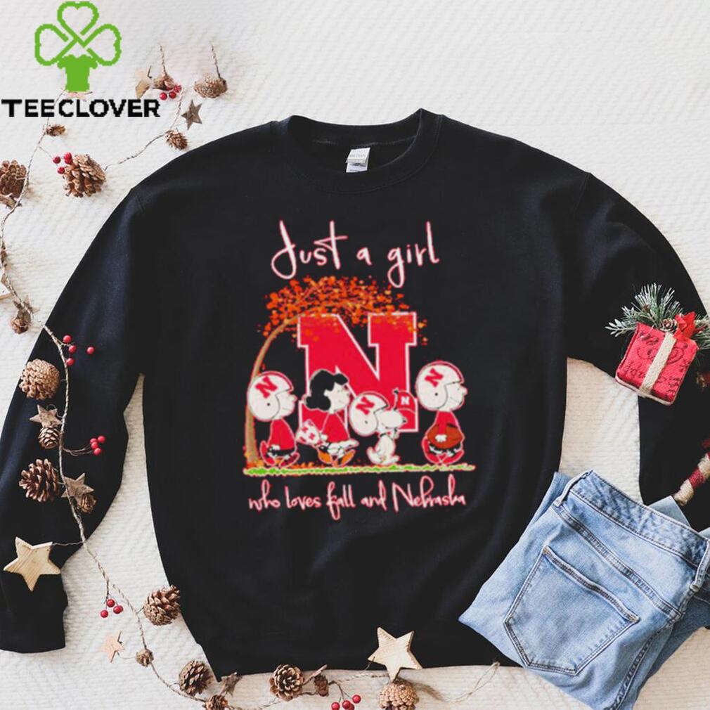 Peanuts Cartoon Just A Girl Who Loves Fall And Nebraska Shirt Peanuts Cartoon Just A Girl Who Loves Fall And Nebraska Shirt